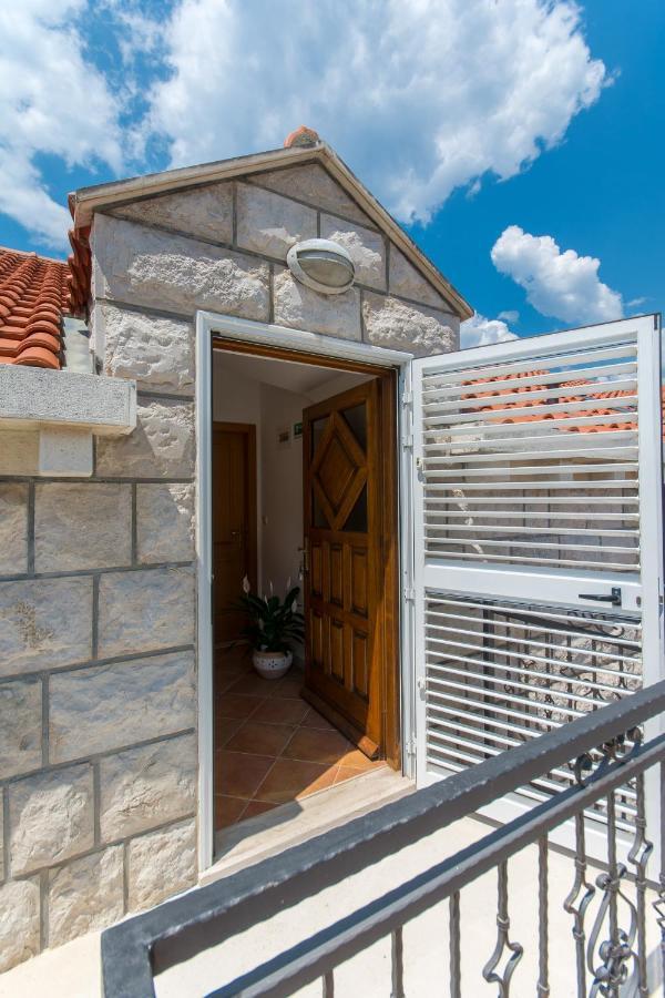 Modern Apartment With Sea View Dubrovnik Bagian luar foto